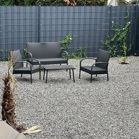 Schoenes Zimmer Offenburg Eksteriør bilde